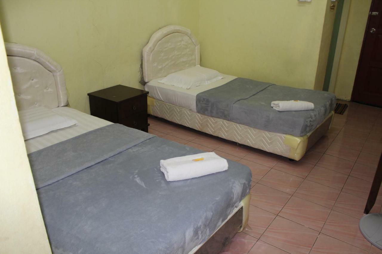 Liwagu Lodge Ranau Buitenkant foto